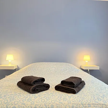 度假居 Family's *